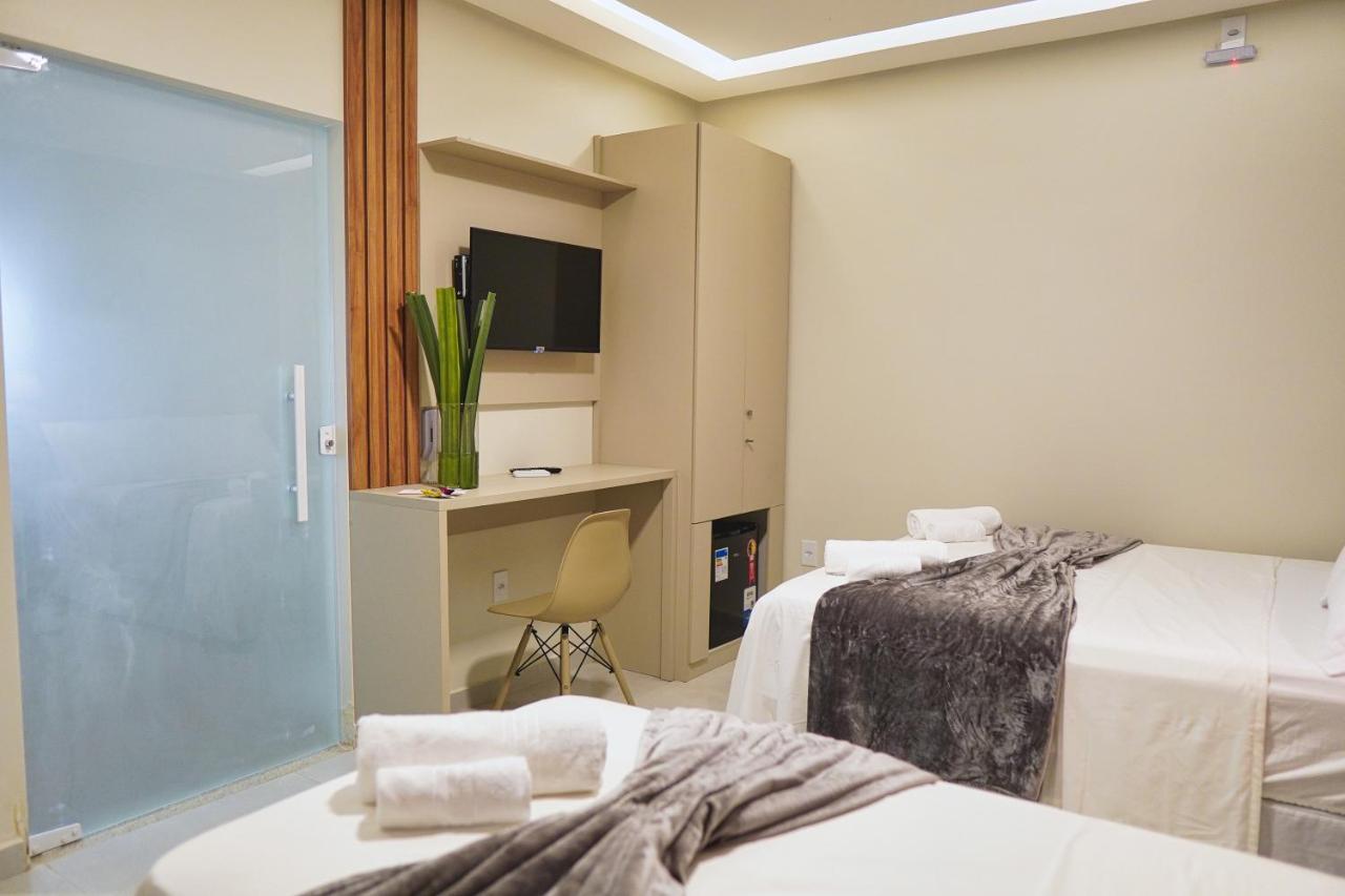 Quarto com Cama de Casal ou 2 de Solteiro